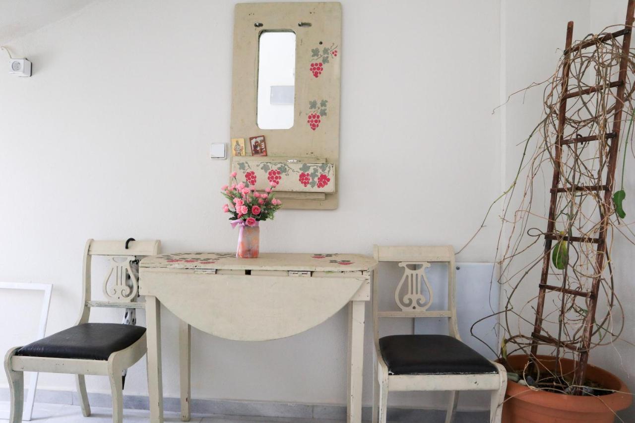 Pepi'S Studio Apartment อเล็กซานโดรโพลิส ภายนอก รูปภาพ