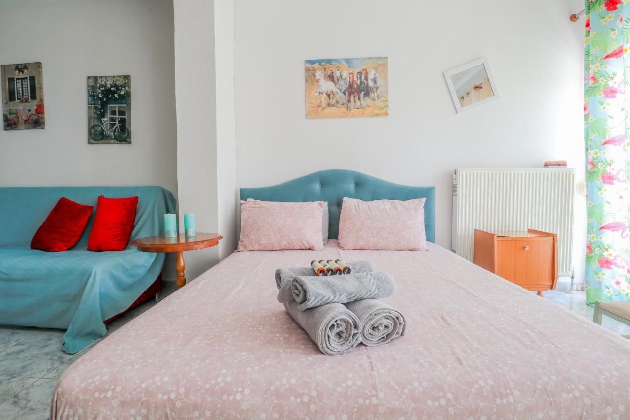 Pepi'S Studio Apartment อเล็กซานโดรโพลิส ภายนอก รูปภาพ